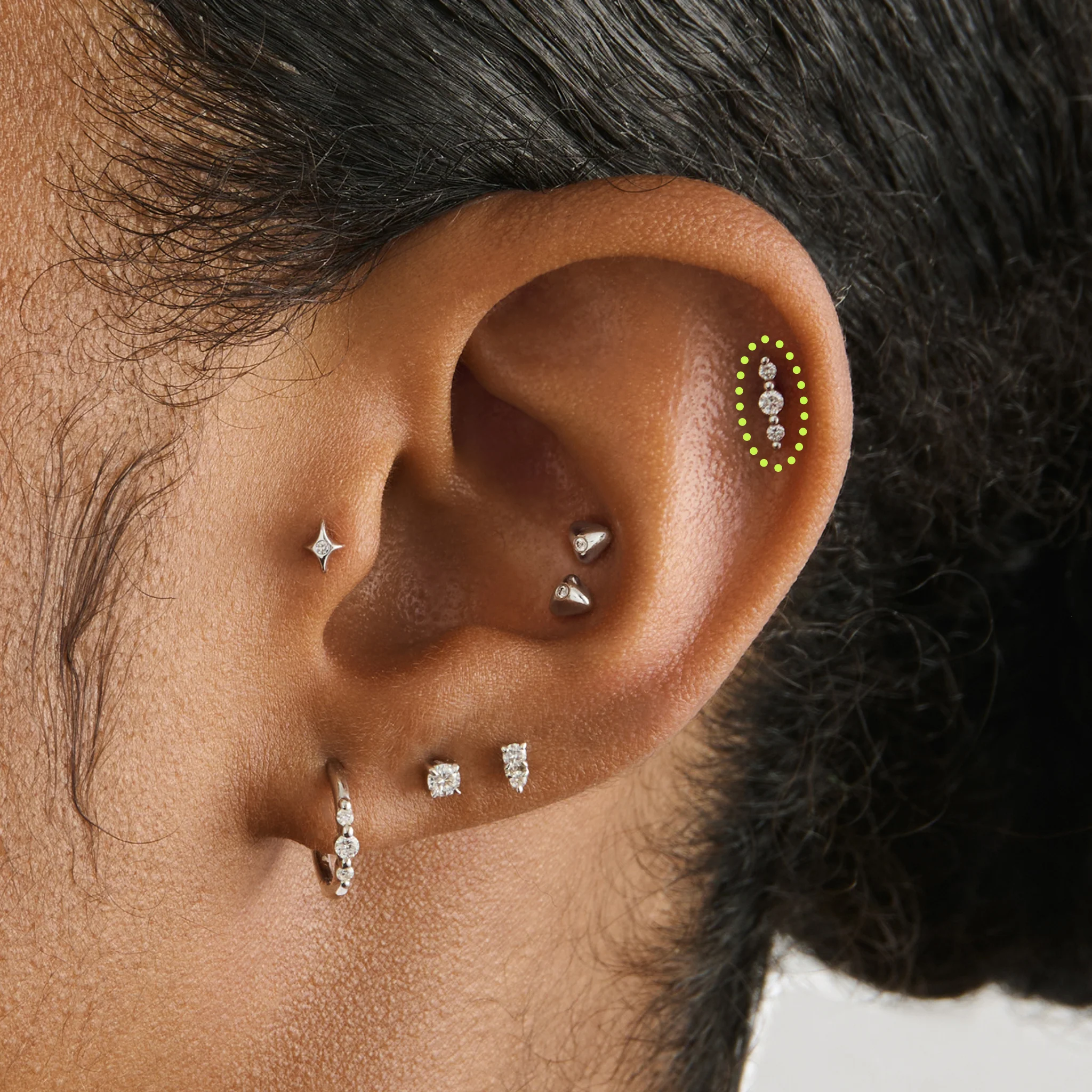 14K Long Round Diamond - Image 4