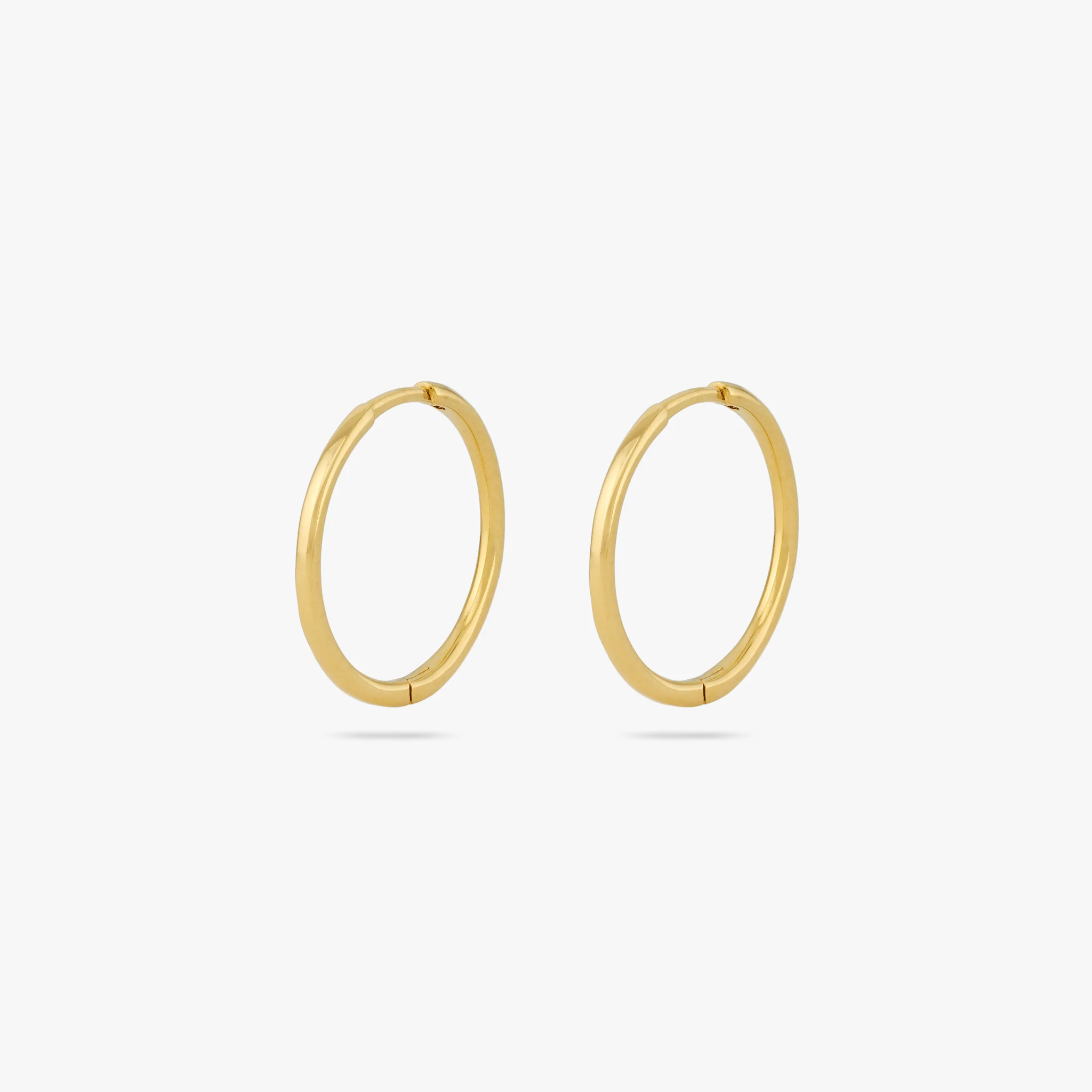 Medium Slim Hoop - Image 4