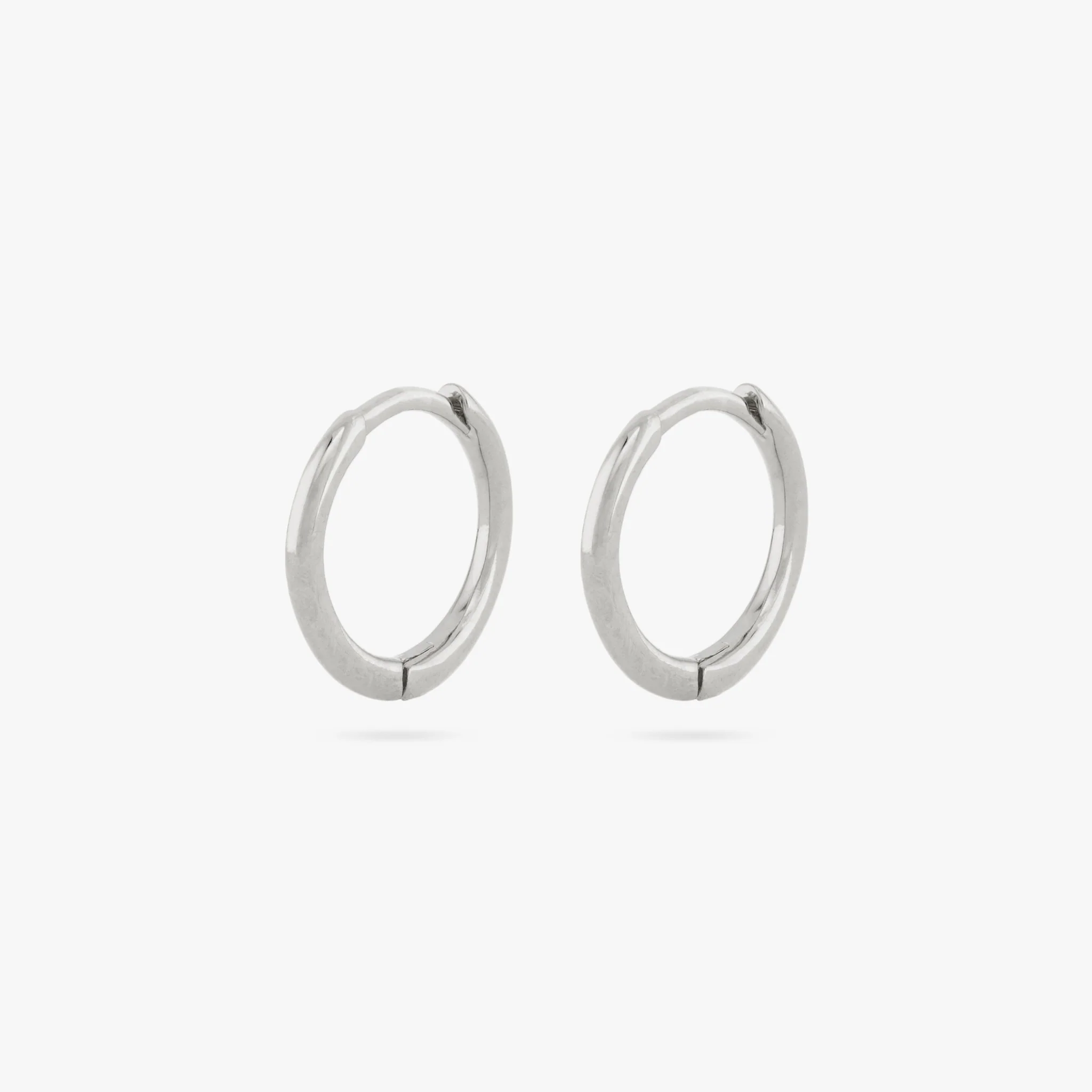 Small Slim Huggie - Image 7