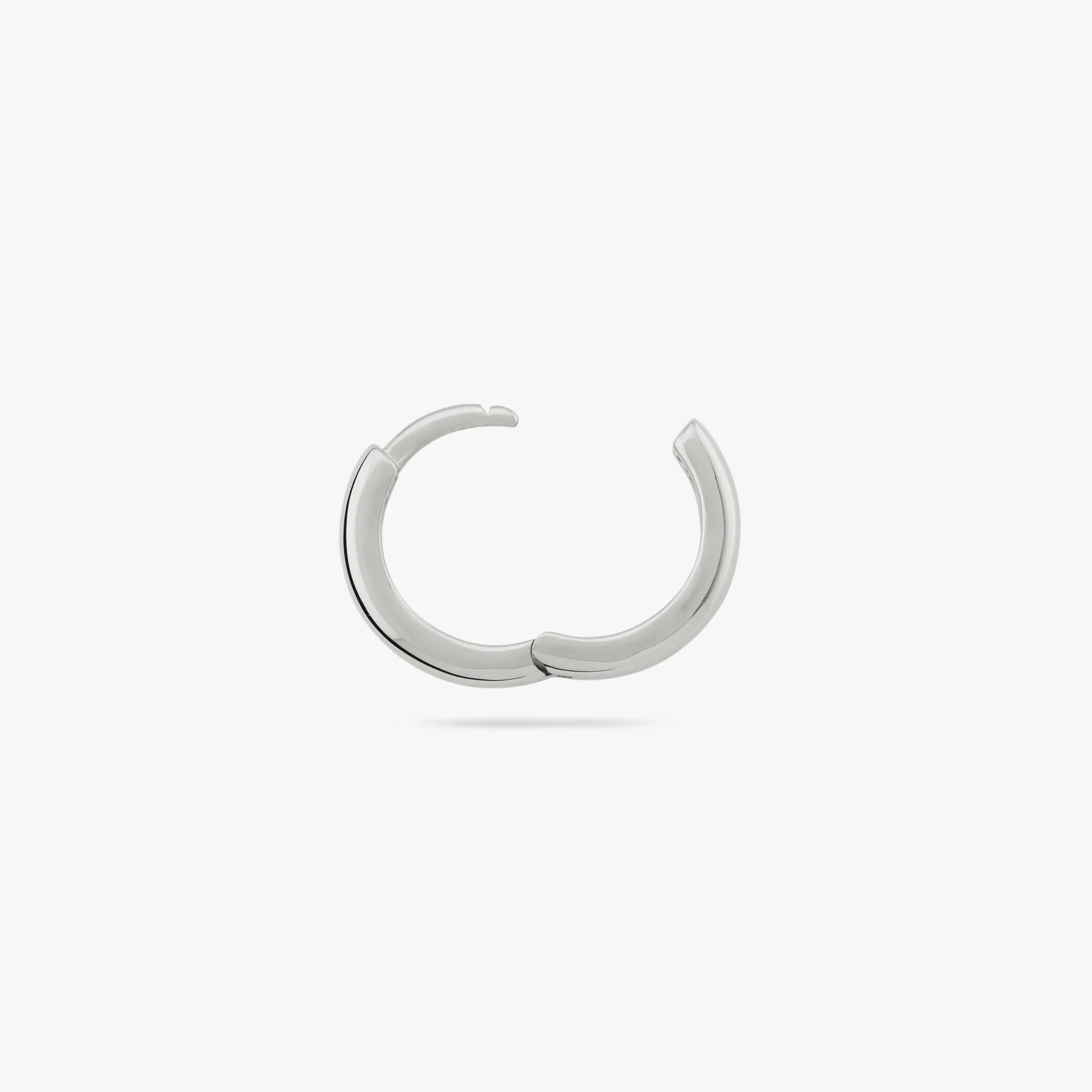 Small Chunky Huggie - Image 7